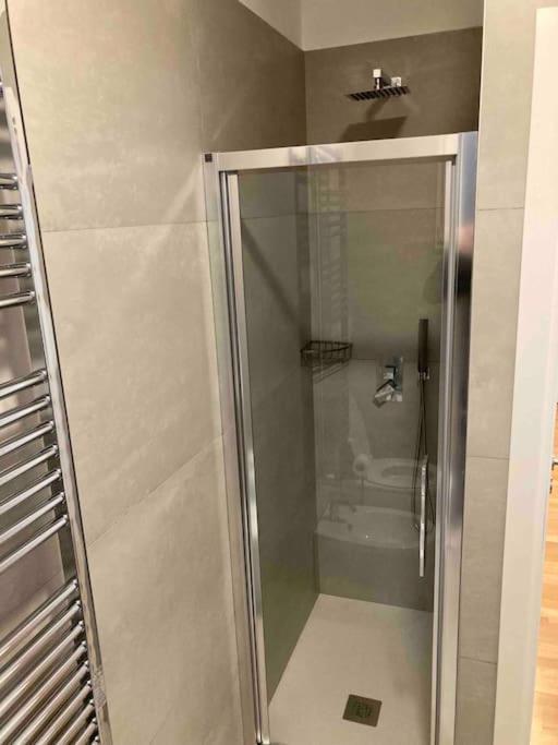 Bilocale Zona Bocconi-Navigli Villa Милано Екстериор снимка