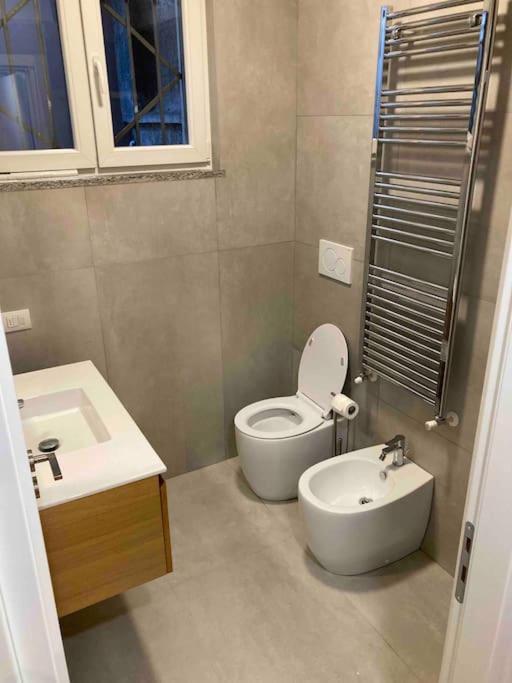 Bilocale Zona Bocconi-Navigli Villa Милано Екстериор снимка